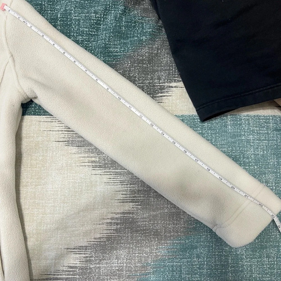 Patagonia high pile fleece Jacket (Size XS) - Picture 12 of 13